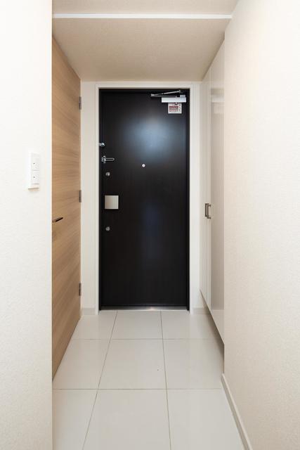 玄関　※写真は同タイプ住戸です。
