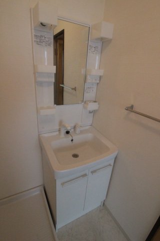 洗面設備　※別部屋写真