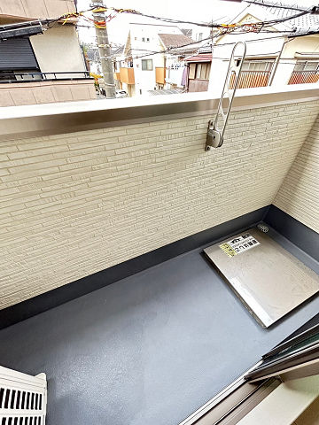 バルコニー　※同管理会社様の施工例です。