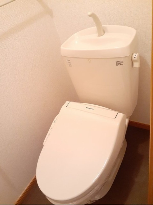 トイレ　図面と現状に相違がある場合には現状を優先