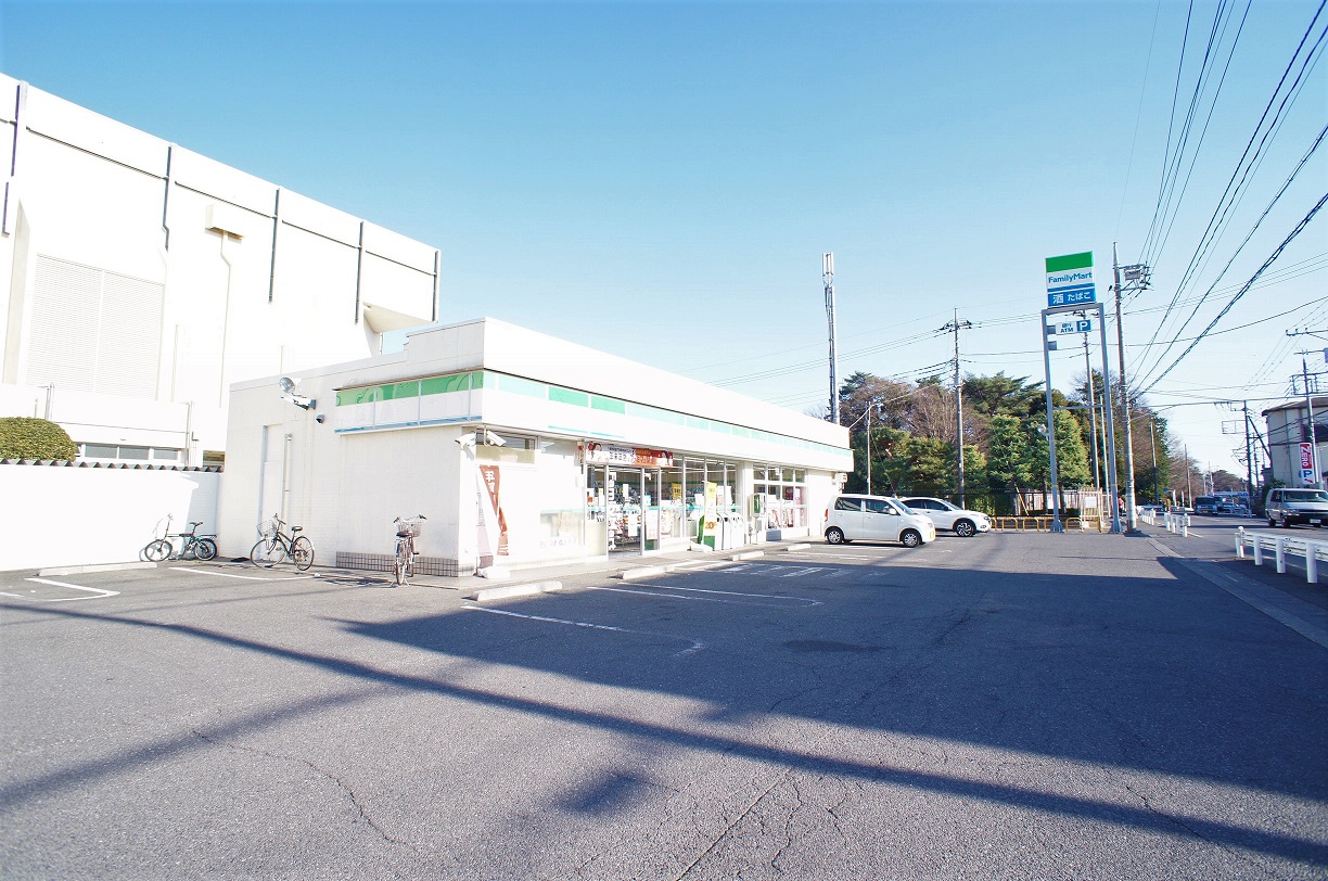 コンビニ　ファミリーマート浦和駒場店（コンビニ）まで220m