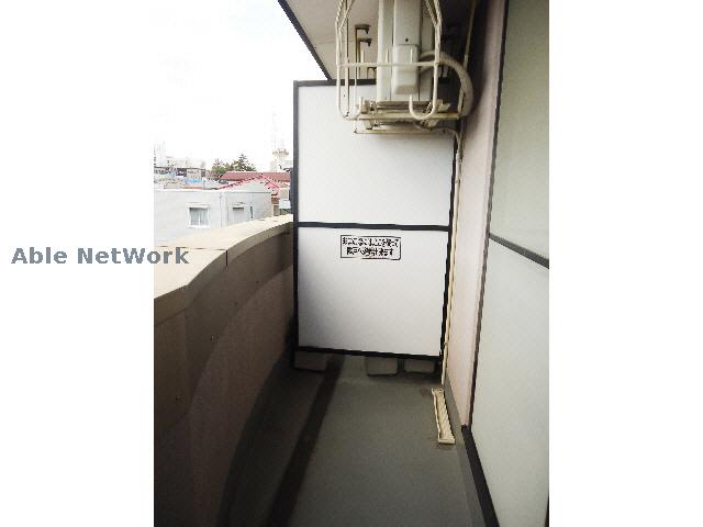 バルコニー　※同一建物、他部屋の写真です。