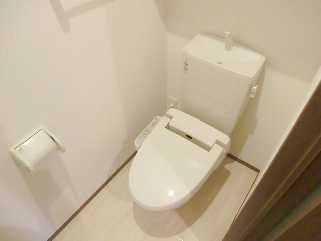 トイレ　ウォシュレット付トイレです。
