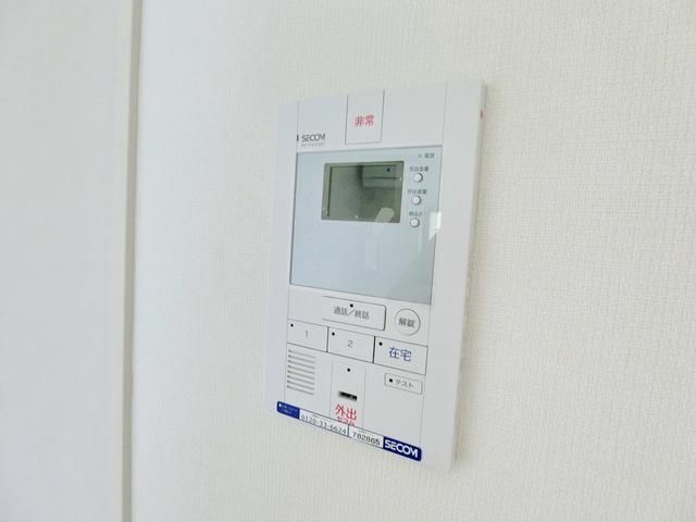 セキュリティ　☆モニター付ドアフォン☆