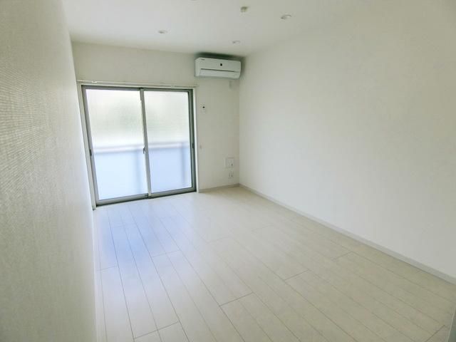 居室・リビング　☆綺麗なフローリングのお部屋☆