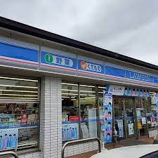 コンビニ　ローソン栗東小柿六丁目店（コンビニ）まで638m