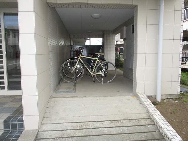駐車場　自転車置場