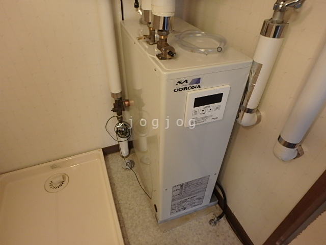その他設備　給湯器