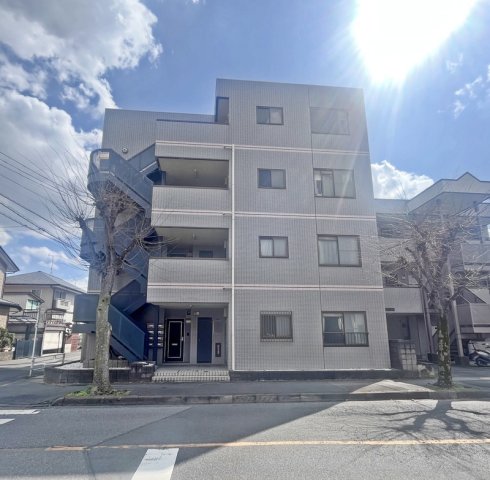 建物外観　「b’CASA越谷蒲生IIre-born」