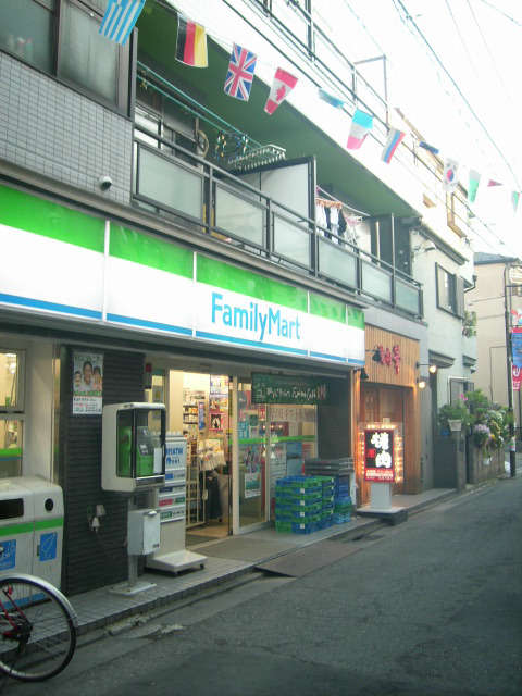 コンビニ　ファミリーマート南加瀬四丁目店（コンビニ）まで161m
