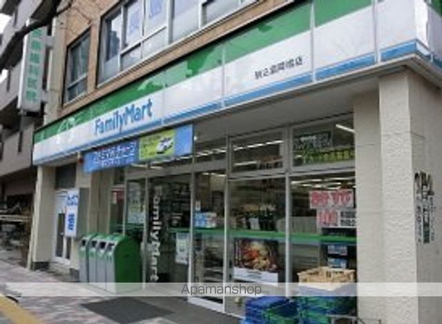 その他　【コンビニエンスストア】ファミリーマート　駒込霜降橋店（その他）まで61m