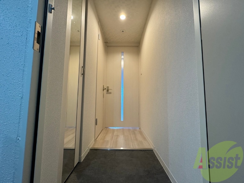 玄関　玄関にはシューズボックスもあって便利そう！