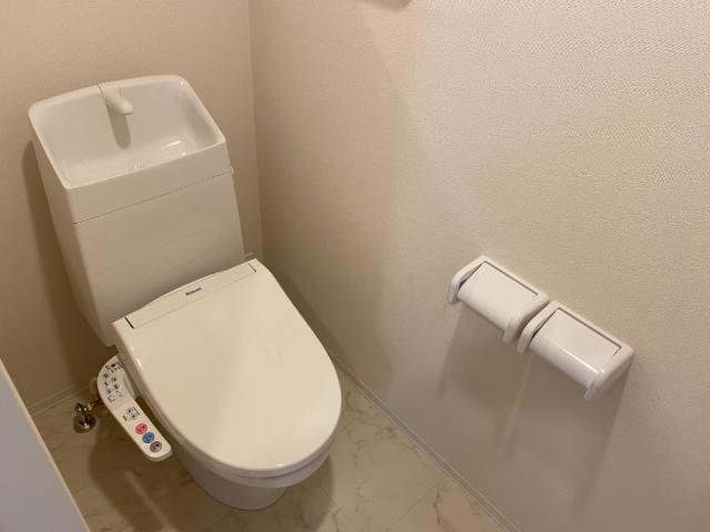 トイレ　シャワー付トイレ（イメージ）