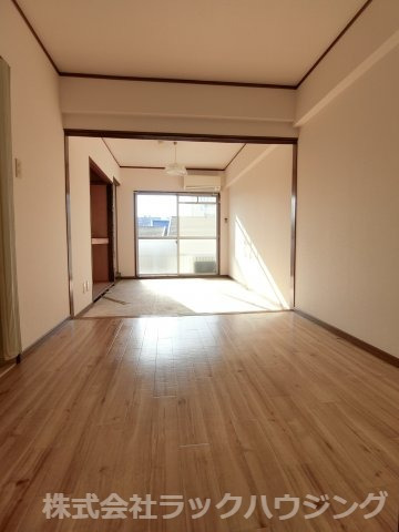 居室・リビング　お部屋探しはラックハウジング♪