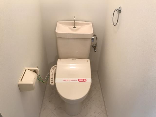 トイレ　シャワー付トイレ
