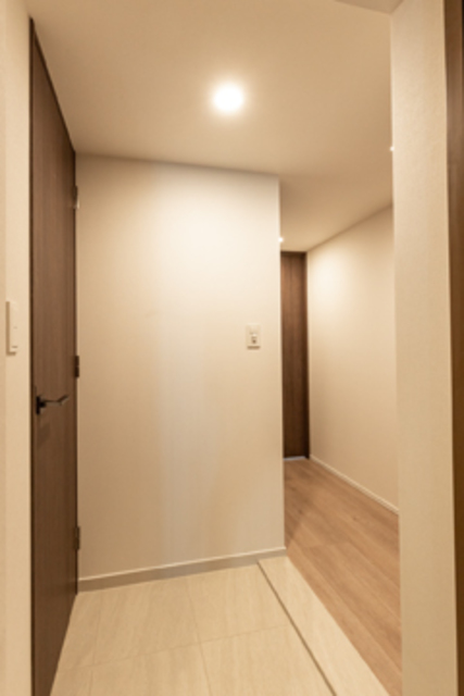 玄関　※写真は同タイプ住戸です。