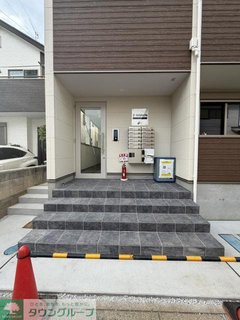 エントランス　エントランス