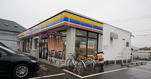 コンビニ　ミニストップさん（コンビニ）まで1000m