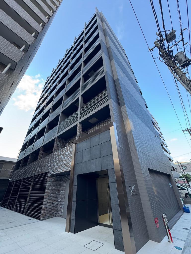ブルーライン 吉野町駅 徒歩3分 築1年