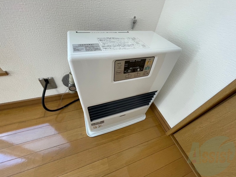 その他設備　灯油暖房が設置されているので冬場も快適です！