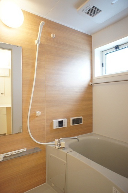 バス・シャワールーム　図面と現状に相違がある場合には現状を優先