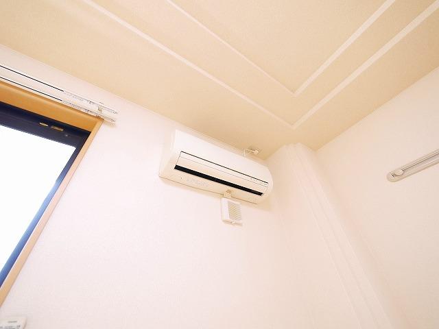 その他設備　エアコン付きはうれしいです