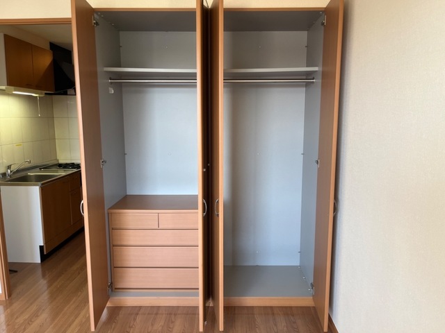収納　クローゼット