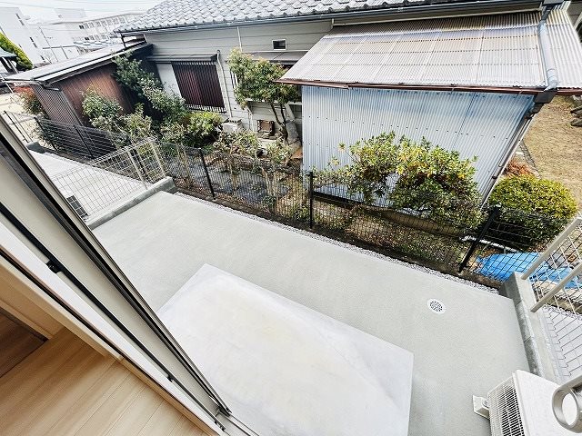 バルコニー