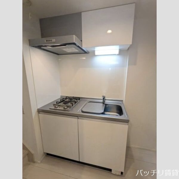 キッチン　同型タイプの為、現状を優先いたします。