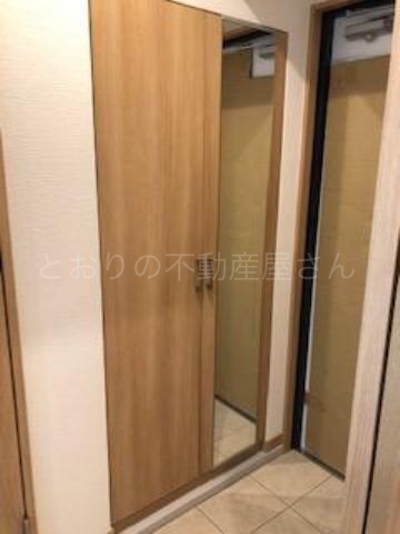 玄関　シューズクローク　リシェス