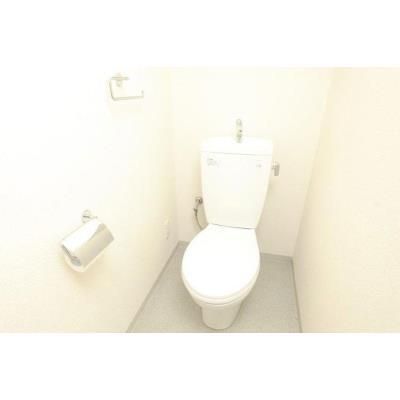 トイレ　写真は同タイプ住居です。