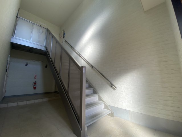 ＪＲ上越線 井野駅 徒歩28分 2階建 築14年の外観写真