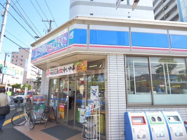 コンビニ　ローソン猿江二丁目店（コンビニ）まで310m