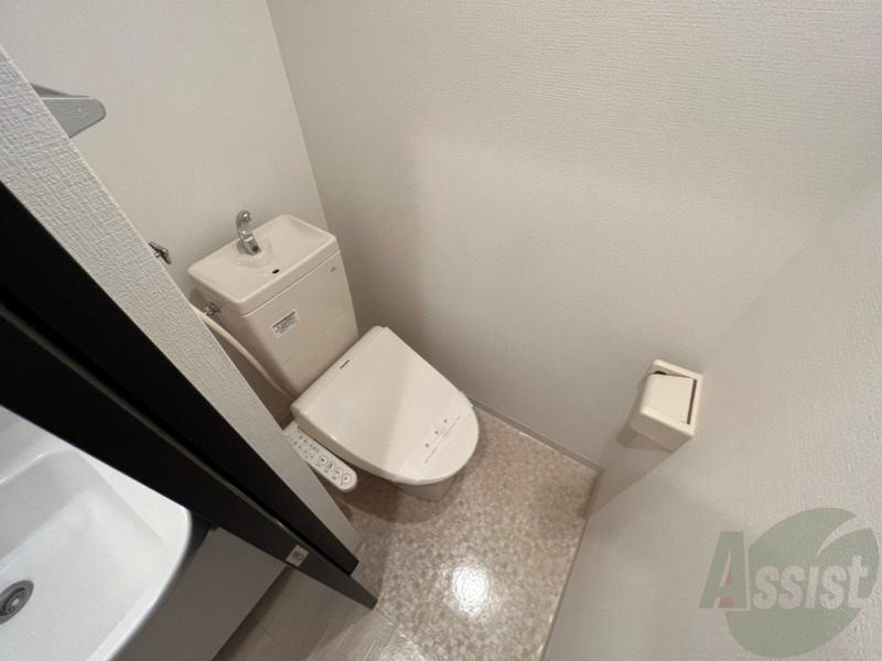 トイレ　トイレです。ウォシュレット付を探している方、おすすめです。