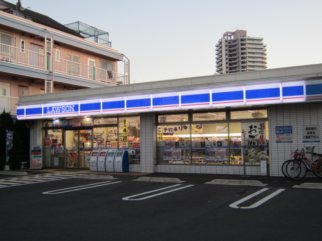 コンビニ　ローソン川口六丁目店（コンビニ）まで354m
