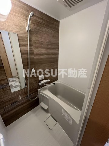 バス・シャワールーム　お風呂です