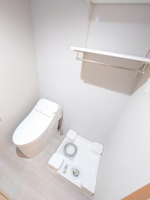 トイレ　落ち着いたトイレです