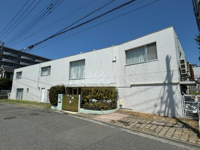 幼稚園・保育園　よこはま夢保育園（幼稚園・保育園）まで748m