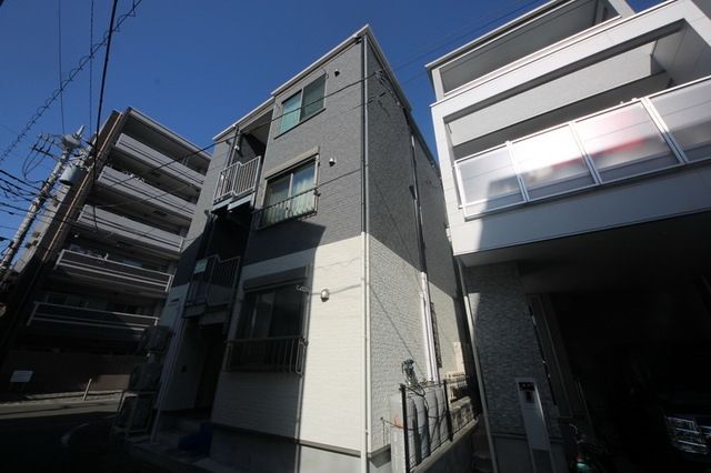 建物外観　★見学希望等はタウンハウジング中央林間店までお気軽に♪★