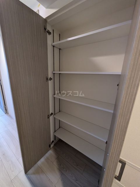 収納