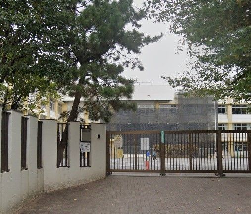 小学校　板橋区立板橋第八小学校（小学校）まで200m
