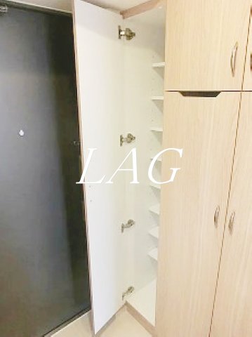 収納　シューズボックスです。
