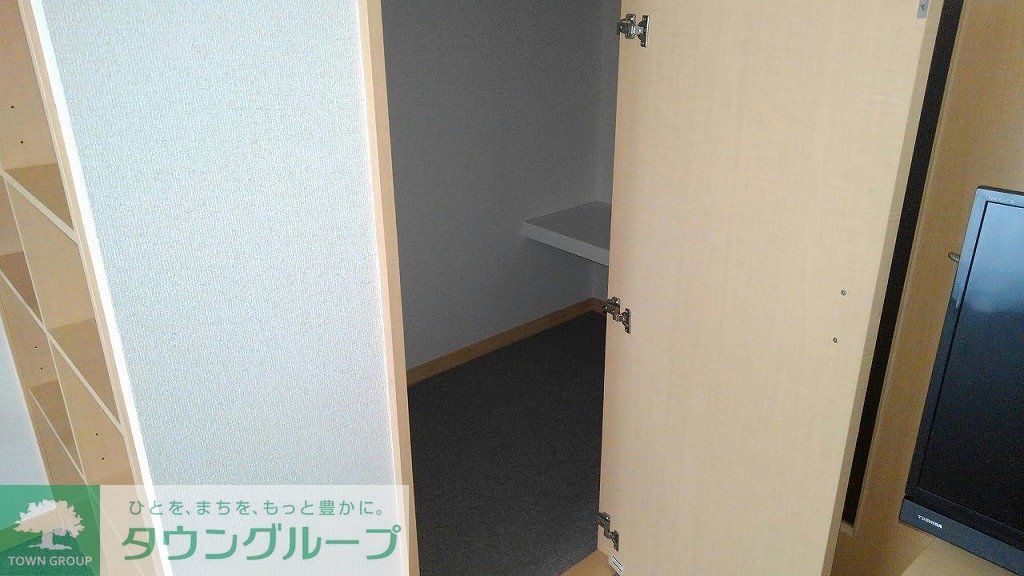 その他部屋・スペース　ベッド下ウォークインクローゼット完備