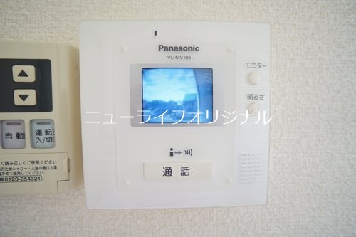 セキュリティ　事前に訪問者を目視してから対応できるTVモニターホン付☆