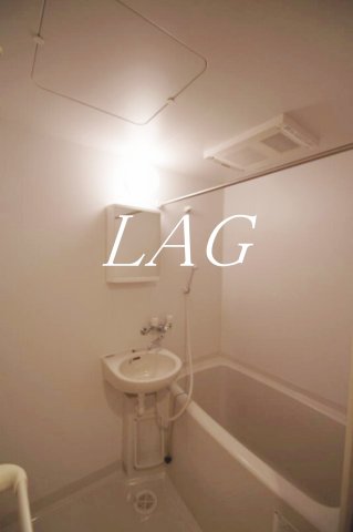 バス・シャワールーム　お風呂です。