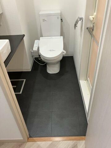 トイレ　コンパクトで使いやすいトイレです