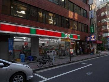 コンビニ　サンクス銀座1丁目店（コンビニ）まで140m