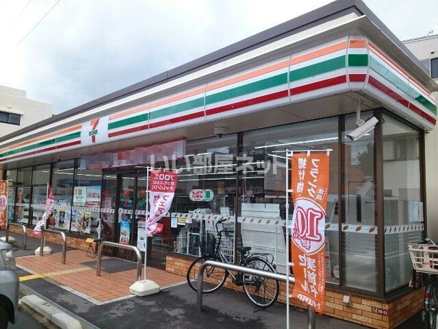 コンビニ　セブンイレブン 枚方渚西2丁目店（コンビニ）まで730m