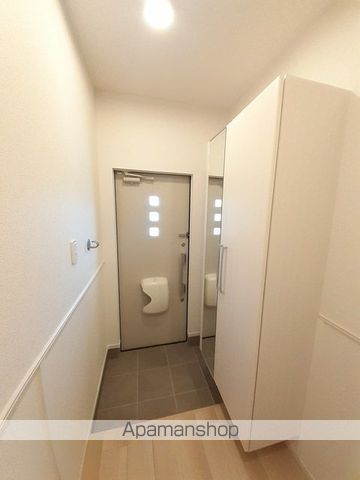 ＪＲ長崎本線 吉野ケ里公園駅 徒歩30分 2階建 築4年の玄関写真