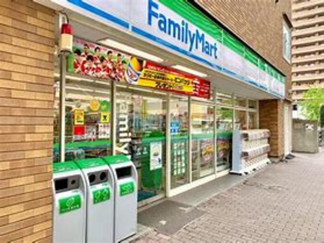コンビニ　ファミリーマートアネックス豊洲店（コンビニ）まで725m